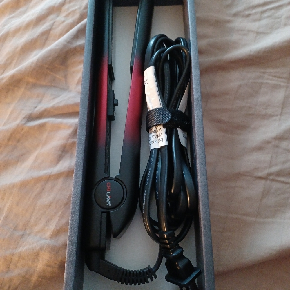 Chi brand new hair straighter
